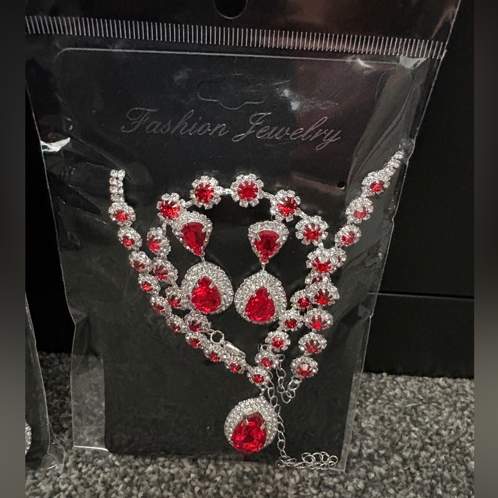 Fashion Jewelry Silver-Tone Necklace and Earrings with Red Crystals